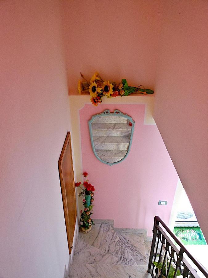 Il Nido Magico Incanto E Magia Nel Borgo Antico Calice al Cornoviglio Exterior foto