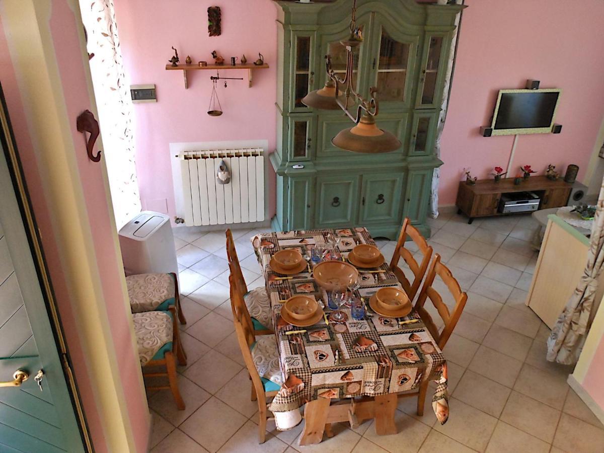 Il Nido Magico Incanto E Magia Nel Borgo Antico Calice al Cornoviglio Exterior foto